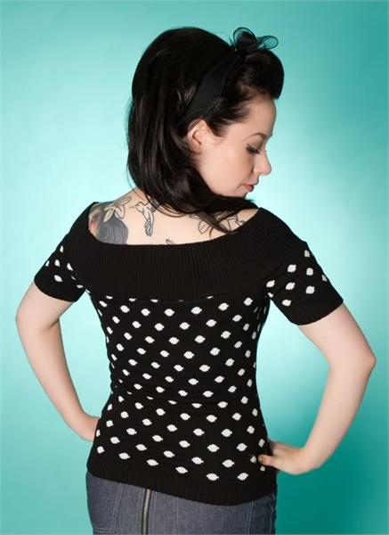 Scarlett Fever Off The Shoulder Black Top (UK6/UK8/UK10)
